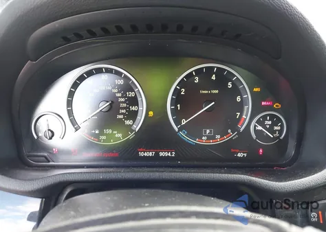 2014 BMW X3 xDrive28I z USA, uszkodzony, nr VIN 5UXWX9C5XE0D43764